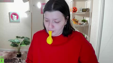 Polly online show from December 2, 12:56 am