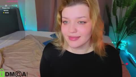 Polly online show from April 15, 7:09 am