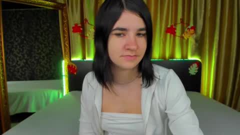 Polly online show from October 20, 6:05 am