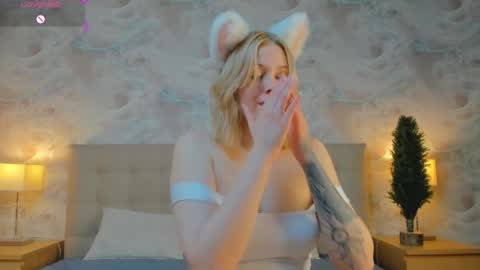 Snapshot of porshes chatting on January 23, 3:54 pm HERES Alice WELCOME EVERYONE LOVENSE DOMI REACT TO YOUR TIPS LETS MAKE A GREAT SHOW TOGETHER online show from January 23, 3:54 pm
