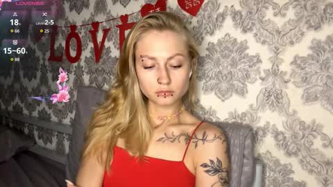Snapshot of porshes chatting on September 23, 5:27 am HERES Alice WELCOME EVERYONE LOVENSE DOMI REACT TO YOUR TIPS LETS MAKE A GREAT SHOW TOGETHER online show from September 23, 5:27 am