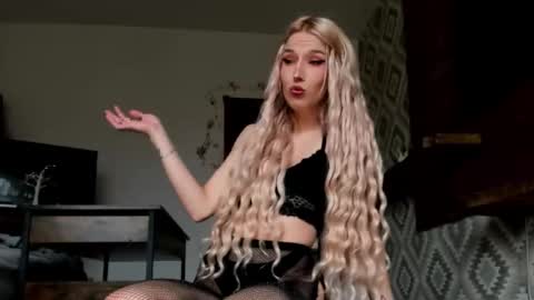 positivevibess online show from March 20, 11:59 am