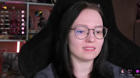 Robyn online show from March 29, 4:50 pm