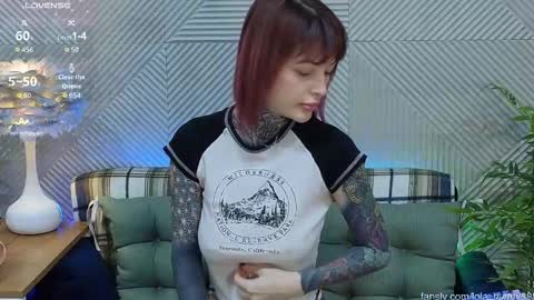 Lola online show from February 20, 4:55 am