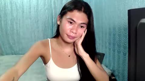 Snapshot of precious_athena chatting on October 5, 12:21 pm precious_athena online show from October 5, 12:21 pm