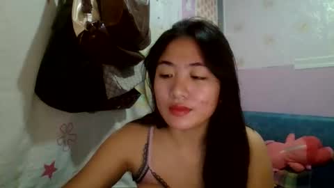 Snapshot of pretty_am chatting on September 27, 8:05 pm pretty_am online show from September 27, 8:05 pm