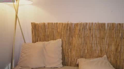 pretty_goddess online show from May 25, 8:41 pm