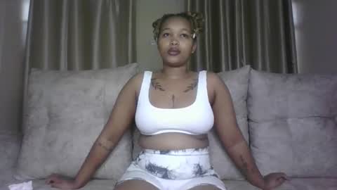 Tracy online show from December 17, 8:07 am