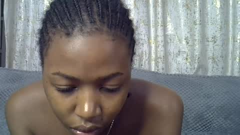 pretty_petite24 online show from July 23, 1:07 am