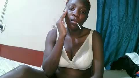 pretty_tiffany1 online show from April 3, 2:09 am