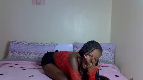 Bunny online show from February 6, 1:03 pm