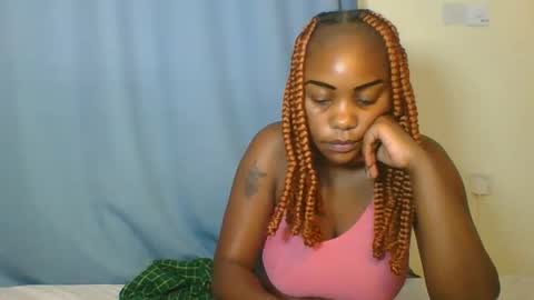 Snapshot of prettydarkskin002 chatting on September 27, 6:53 am SHANIA online show from September 27, 6:53 am