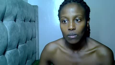 Prettiesexxy online show from February 22, 6:58 am