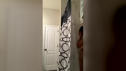 prettyfacefemale online show from February 11, 7:43 am