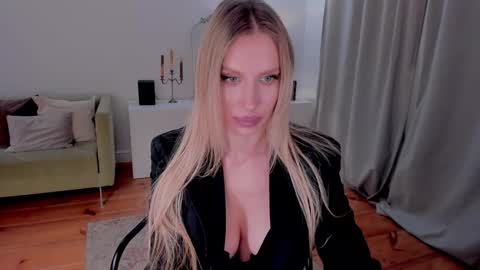 Eva online show from February 1, 2:16 am