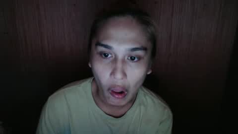 Snapshot of prettykate_04 chatting on March 1, 7:15 pm Kate online show from March 1, 7:15 pm
