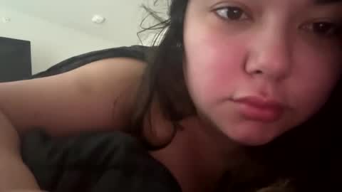 prettylatinamomma01 online show from February 22, 4:30 pm