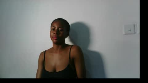 evelyn online show from October 5, 11:43 pm