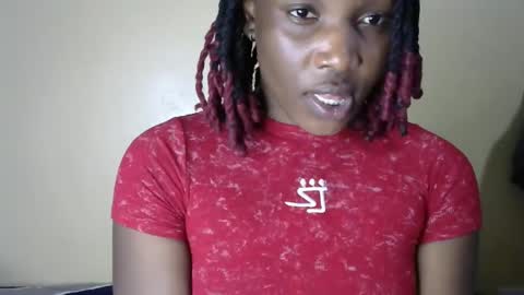 prettyvish online show from May 3, 7:23 am