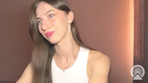 Snapshot of prettyyy_angel chatting on September 14, 2:59 pm prettyyy_angel online show from September 14, 2:59 pm