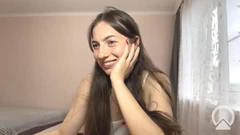 Snapshot of prettyyy_angel chatting on October 16, 1:36 pm prettyyy_angel online show from October 16, 1:36 pm