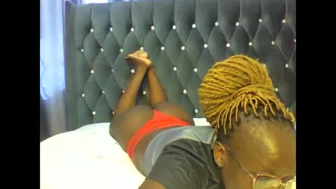 pretymellani online show from January 10, 12:21 pm