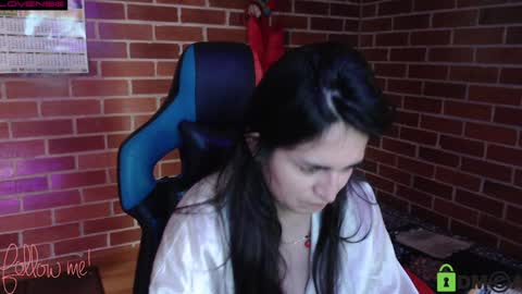 Snapshot of princesa_leia_zathur chatting on January 27, 12:58 pm Leia online show from January 27, 12:58 pm