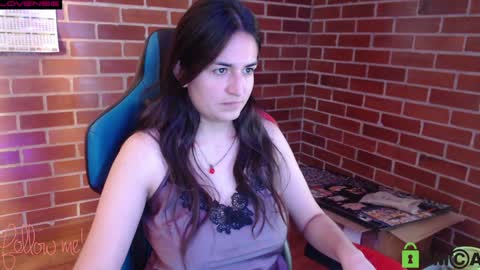 Snapshot of princesa_leia_zathur chatting on January 7, 1:35 pm Leia online show from January 7, 1:35 pm
