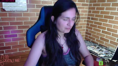 Snapshot of princesa_leia_zathur chatting on January 8, 11:52 pm Leia online show from January 8, 11:52 pm