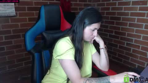 Snapshot of princesa_leia_zathur chatting on September 12, 11:56 pm Leia online show from September 12, 11:56 pm