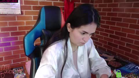 Snapshot of princesa_leia_zathur chatting on February 23, 12:52 pm Leia online show from February 23, 12:52 pm