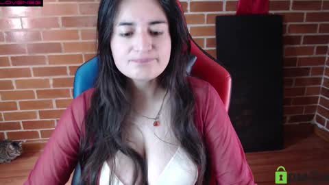 Snapshot of princesa_leia_zathur chatting on October 14, 2:41 pm Leia online show from October 14, 2:41 pm