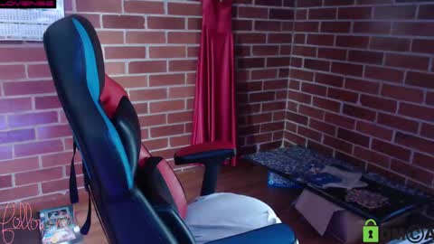 Snapshot of princesa_leia_zathur chatting on February 22, 2:59 pm Leia online show from February 22, 2:59 pm