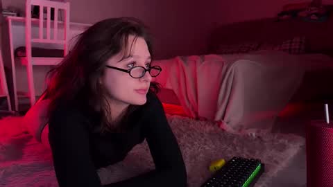 Snapshot of princess_euphoria chatting on October 7, 12:26 am Kristina online show from October 7, 12:26 am
