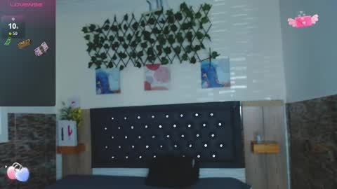 Snapshot of princess_martinez chatting on December 3, 5:34 pm Princess Martinez online show from December 3, 5:34 pm