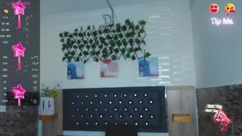 Snapshot of princess_martinez chatting on December 23, 4:17 pm Princess Martinez online show from December 23, 4:17 pm