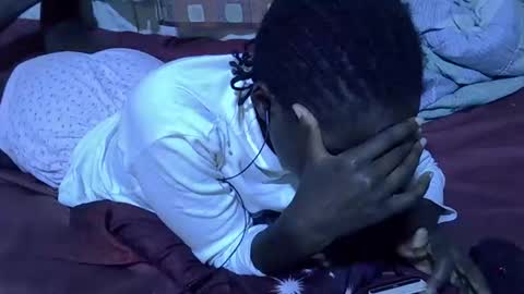 Snapshot of princess_scovia chatting on September 23, 6:44 am princess_scovia online show from September 23, 6:44 am