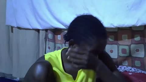 Snapshot of princess_scovia chatting on September 27, 4:03 pm princess_scovia online show from September 27, 4:03 pm