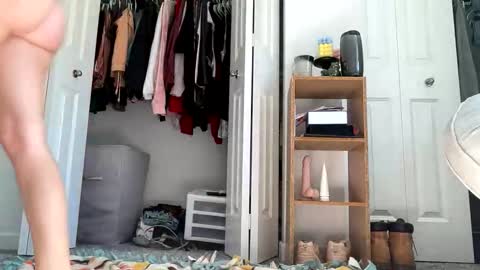 Snapshot of princessbaby525 chatting on October 16, 5:48 pm Sable online show from October 16, 5:48 pm
