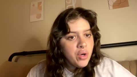 princessviccxo online show from February 2, 7:20 am