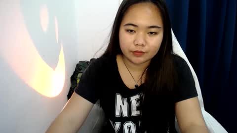 Snapshot of princessnaughty69 chatting on February 24, 3:31 pm SweetyHeart online show from February 24, 3:31 pm