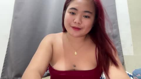 Snapshot of princessnaughty69 chatting on October 19, 1:02 pm SweetyHeart online show from October 19, 1:02 pm