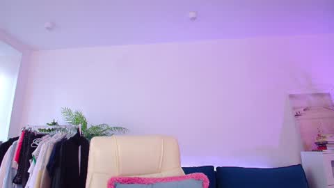 Nansy online show from June 30, 10:15 am