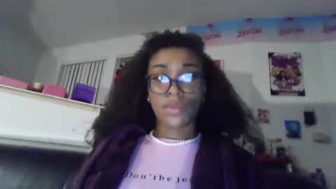 Snapshot of productivepussy chatting on September 24, 2:21 am ProductivePorn online show from September 24, 2:21 am