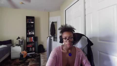 Snapshot of productivepussy chatting on September 17, 4:05 pm ProductivePorn online show from September 17, 4:05 pm