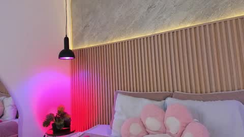 Profana Red online show from February 24, 2:49 pm