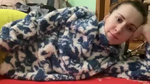 proud sweet 21 online show from February 10, 11:52 pm