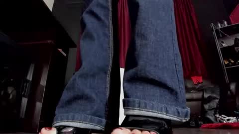 MissPuffyLove online show from December 3, 11:45 am