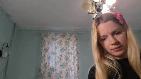 Victoria online show from October 13, 3:20 am