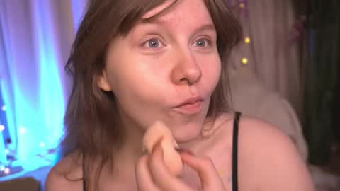 constant schedule Wednesday  Friday  Saturday  Sunday  The Rosemarie online show from January 16, 5:47 am